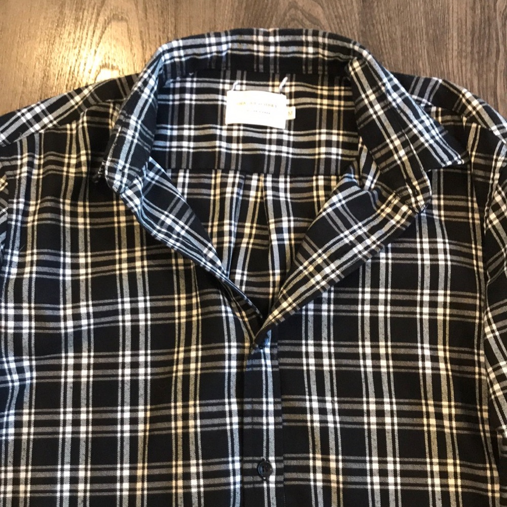 Button Down Men’s M